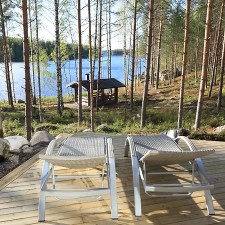 Tukkilahti Lakeside 5 Bedroom With Sauna فيلة