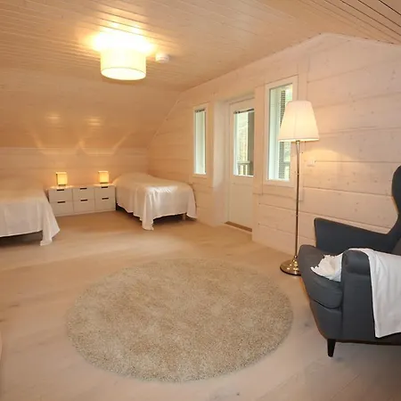 Tukkilahti Lakeside 5 Bedroom With Sauna Savonranta
