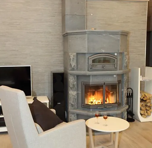 Tukkilahti 4 ヴィラ